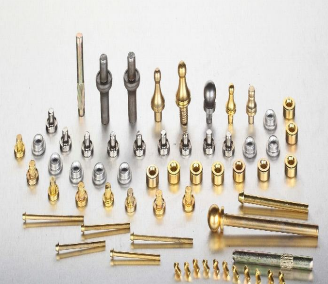 鉚接機(jī)非標(biāo)自動化設(shè)備的結(jié)構(gòu)、工作原理及用途