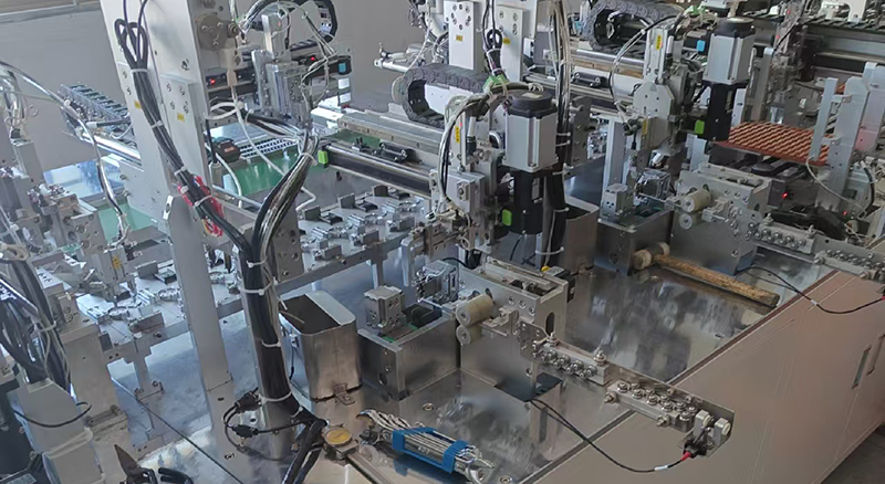 淺談精密組裝對(duì)位自動(dòng)化設(shè)備的應(yīng)用場景以及使用注意事項(xiàng)